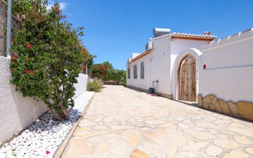Property slide 40