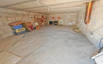 Property slide 19