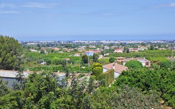 Property slide 7