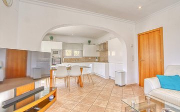 Property slide 17
