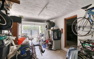 Property slide 39