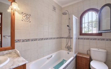 Property slide 17