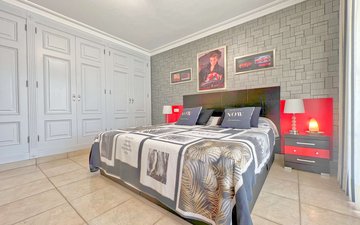 Property slide 22