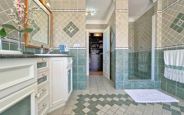 Property slide 19