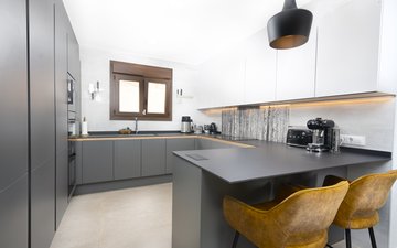Property slide 30