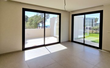 Property slide 28