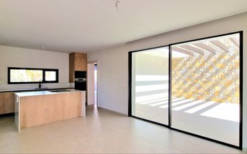 Property slide 15
