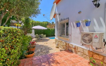 Property slide 30