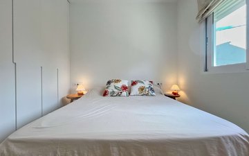 Property slide 14