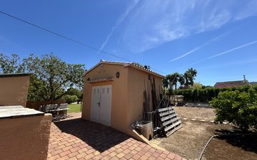 Property slide 40