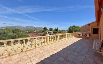 Property slide 28