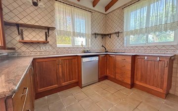 Property slide 34