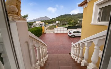 Property slide 24
