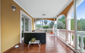 Property slide 6