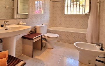 Property slide 46