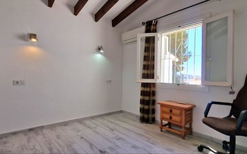 Property slide 24