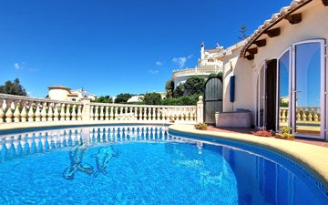 Property slide 18