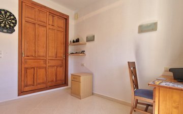 Property slide 31