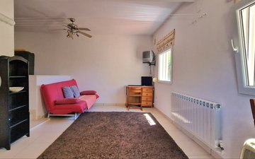 Property slide 35