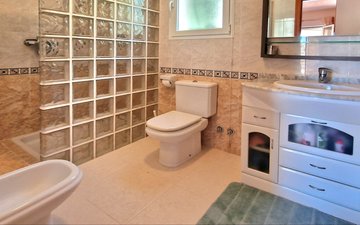 Property slide 24