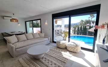 Property slide 19