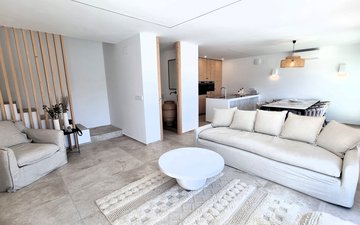 Property slide 20