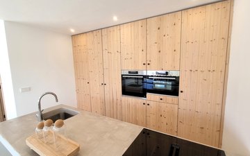 Property slide 15