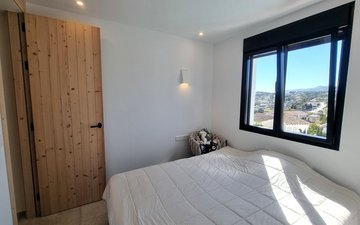 Property slide 31