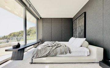 Property slide 18