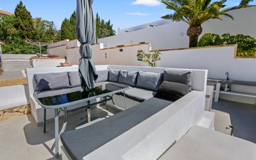 Property slide 7