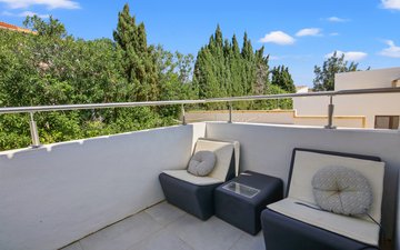Property slide 17