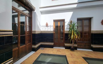 Property slide 24