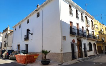 Property slide 35