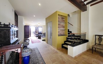 Property slide 17