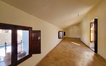 Property slide 29