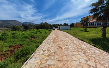 Property slide 35