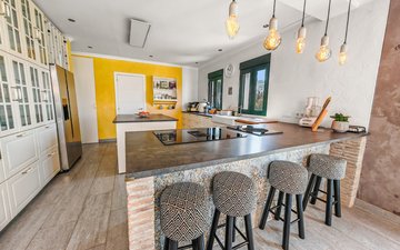 Property slide 17