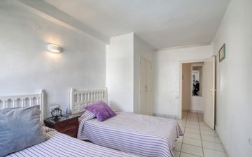 Property slide 7