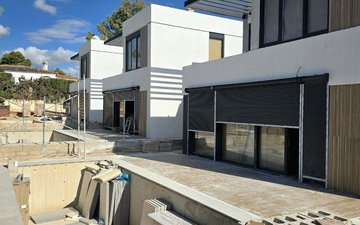 Property slide 21