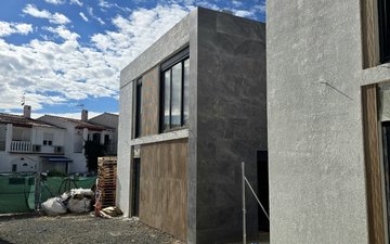Property slide 23