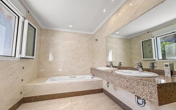 Property slide 24