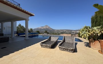 Property slide 31