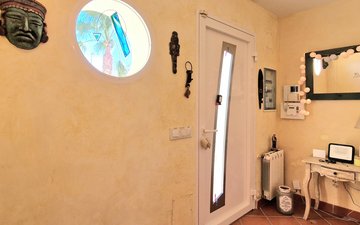 Property slide 18