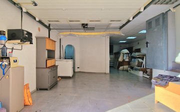 Property slide 41