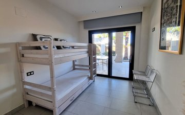 Property slide 25