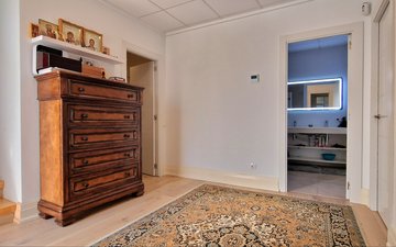 Property slide 31