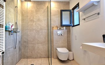 Property slide 42