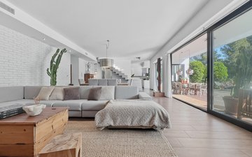 Property slide 8