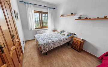 Property slide 19