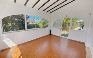 Property slide 5
